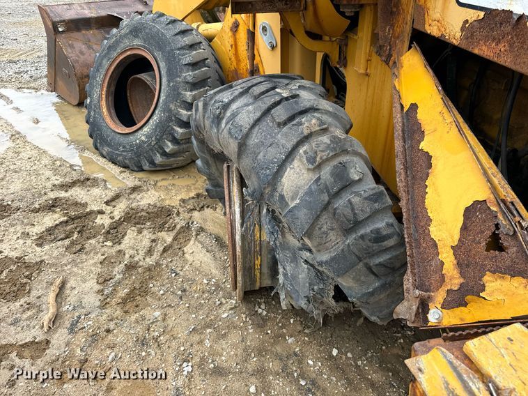 image for item DT2019 John Deere 624H wheel loader
