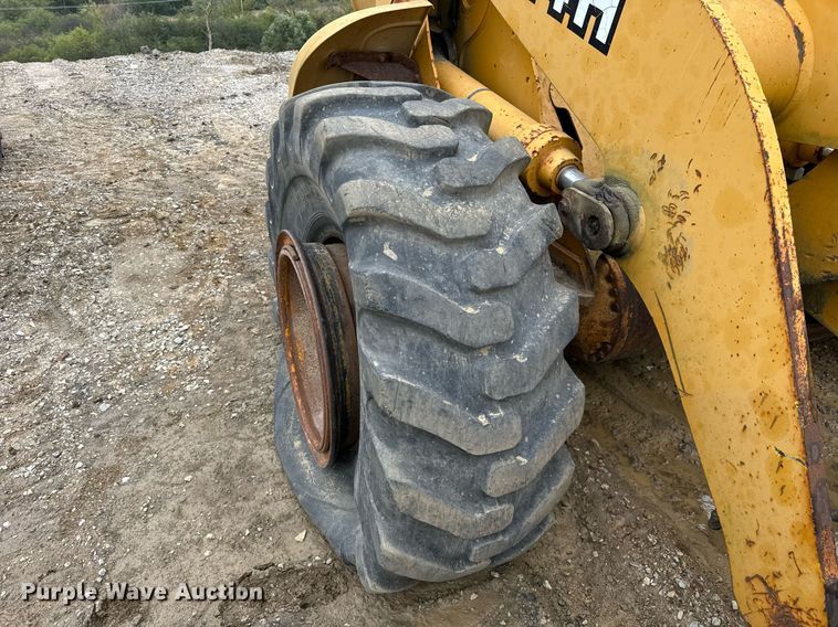 image for item DT2019 John Deere 624H wheel loader