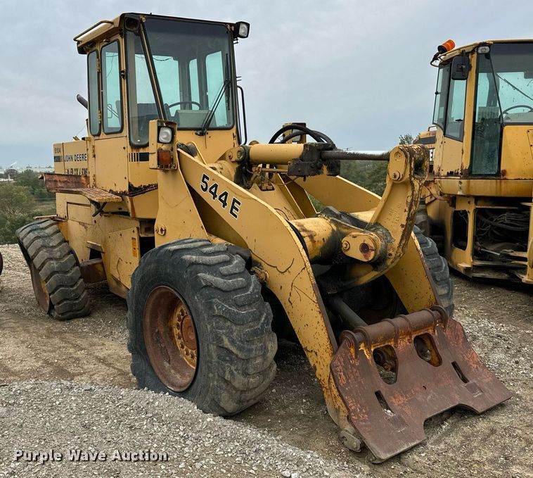 image for item DT2020 1988 John Deere 544E wheel loader
