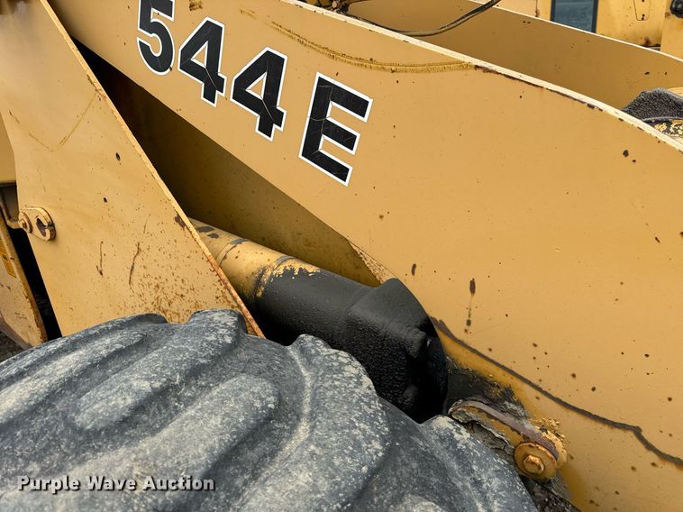 image for item DT2020 1988 John Deere 544E wheel loader