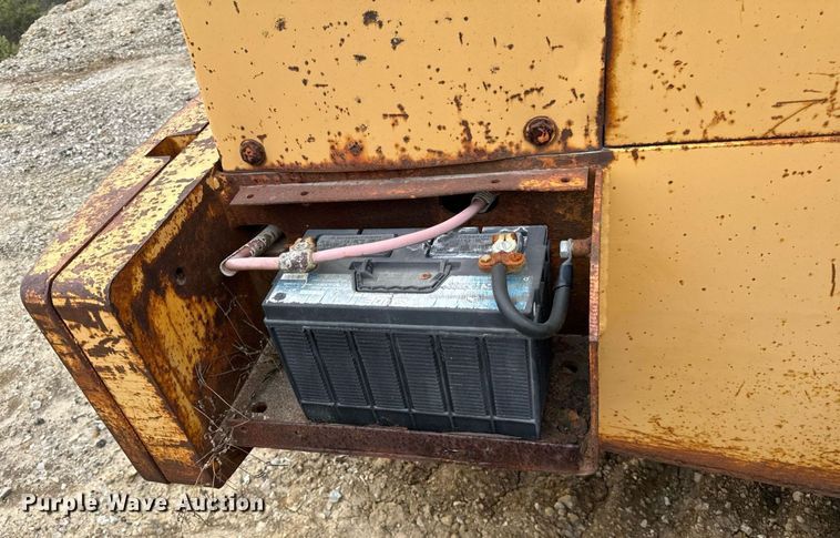 image for item DT2020 1988 John Deere 544E wheel loader