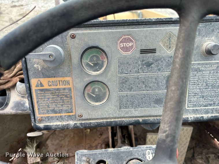 image for item DT2020 1988 John Deere 544E wheel loader