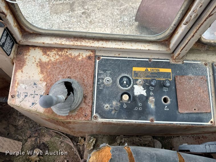 image for item DT2020 1988 John Deere 544E wheel loader