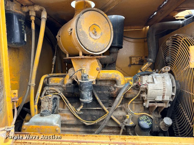 image for item DT2020 1988 John Deere 544E wheel loader