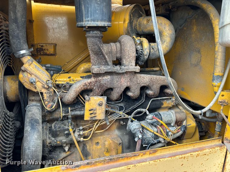 image for item DT2020 1988 John Deere 544E wheel loader