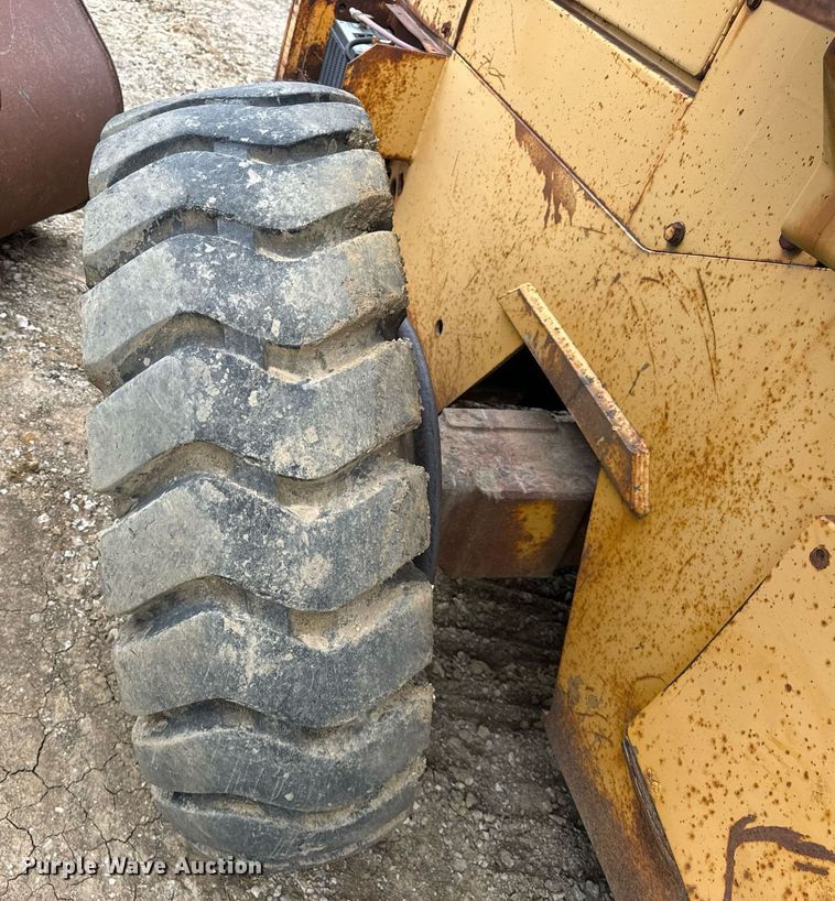 image for item DT2020 1988 John Deere 544E wheel loader