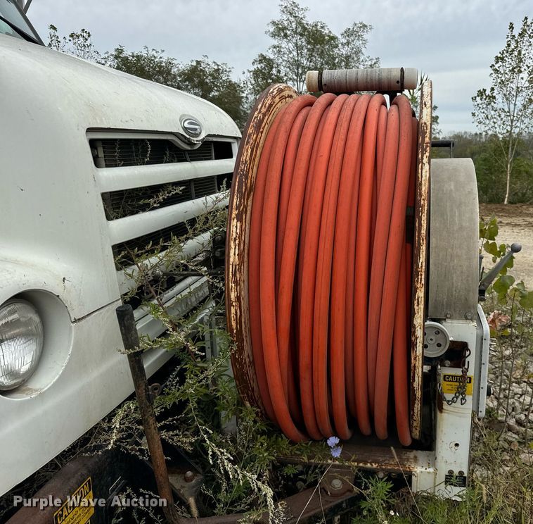 image for item DT2022 2004 Sterling  L-Line hydrovac truck