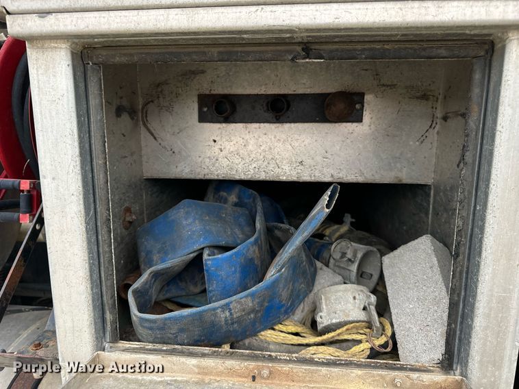 image for item DT2022 2004 Sterling  L-Line hydrovac truck