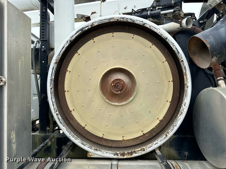 image for item DT2022 2004 Sterling  L-Line hydrovac truck