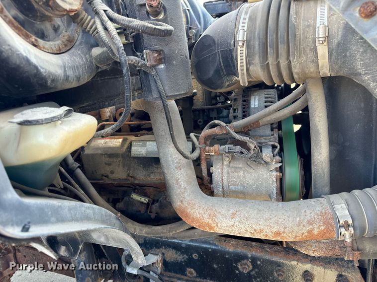 image for item DT2030 2000 Ford F750 SuperDuty XL dump truck