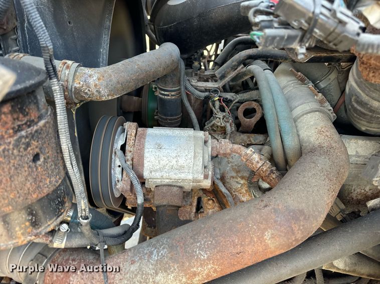 image for item DT2030 2000 Ford F750 SuperDuty XL dump truck