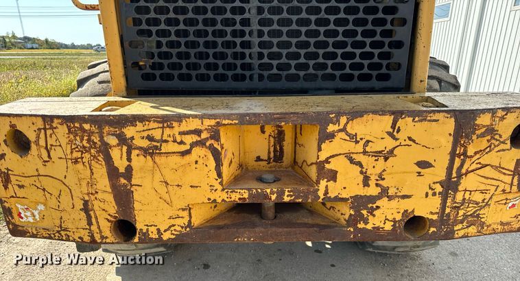 image for item DT2040 1996 John Deere  544G wheel loader