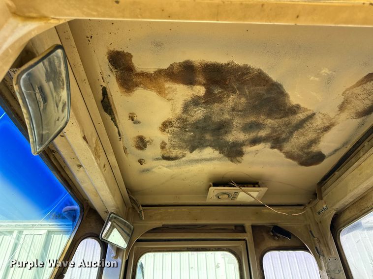 image for item DT2040 1996 John Deere  544G wheel loader