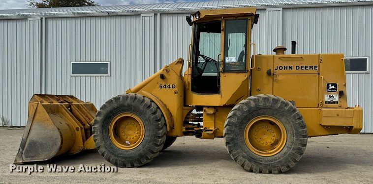 image for item DT2042 John Deere  544D wheel loader
