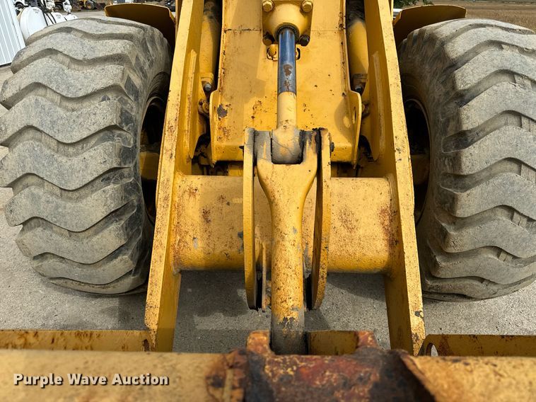 image for item DT2042 John Deere  544D wheel loader