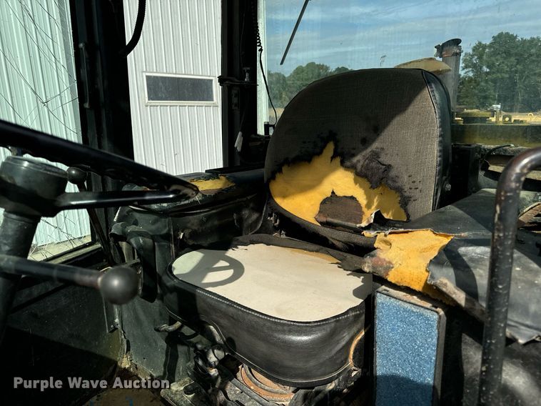 image for item DT2042 John Deere  544D wheel loader