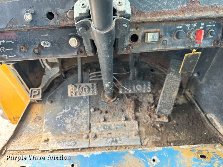 image for item DT2042 John Deere  544D wheel loader