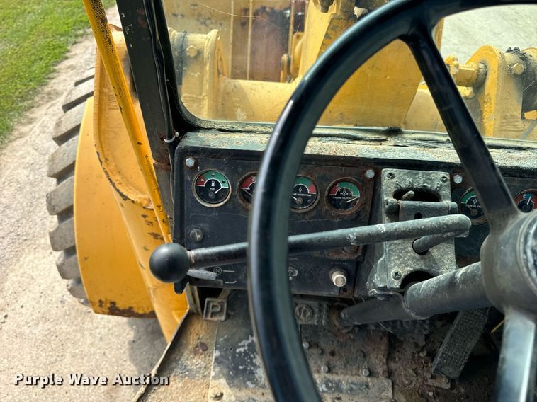 image for item DT2042 John Deere  544D wheel loader