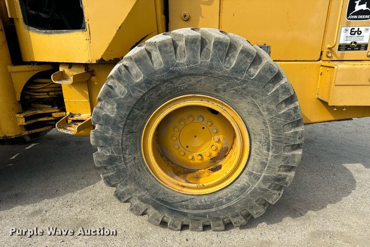 image for item DT2042 John Deere  544D wheel loader