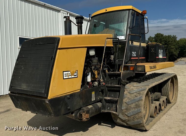 image for item DT2043 1994 Caterpillar  75C tractor