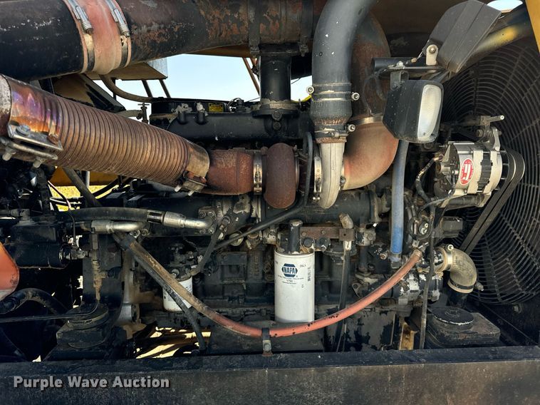 image for item DT2043 1994 Caterpillar  75C tractor