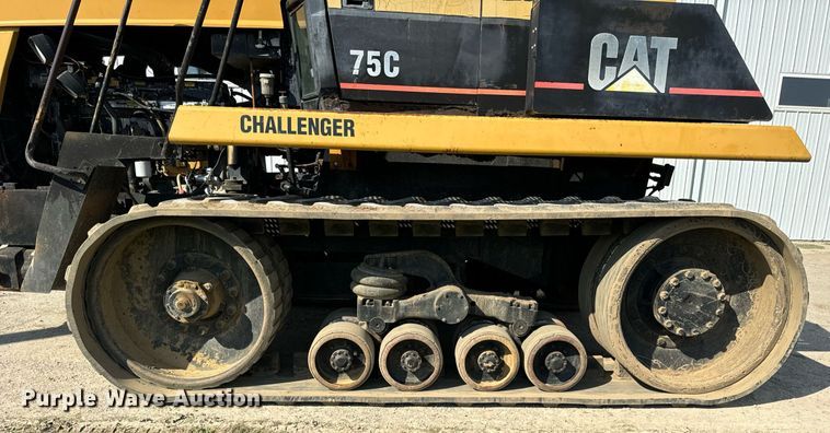image for item DT2043 1994 Caterpillar  75C tractor