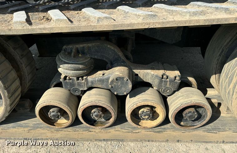 image for item DT2043 1994 Caterpillar  75C tractor