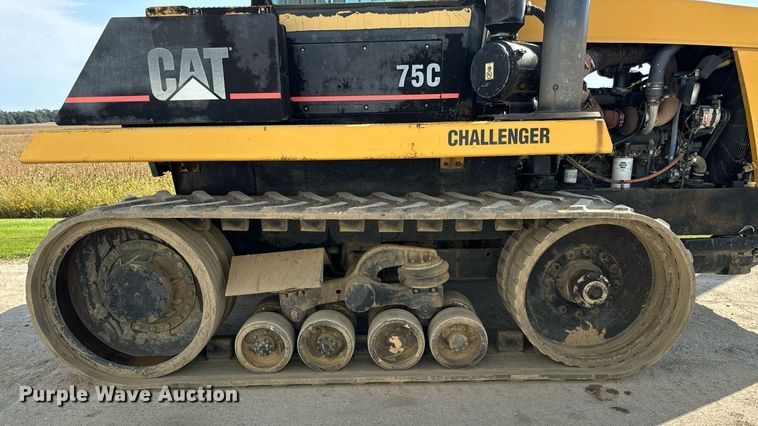 image for item DT2043 1994 Caterpillar  75C tractor
