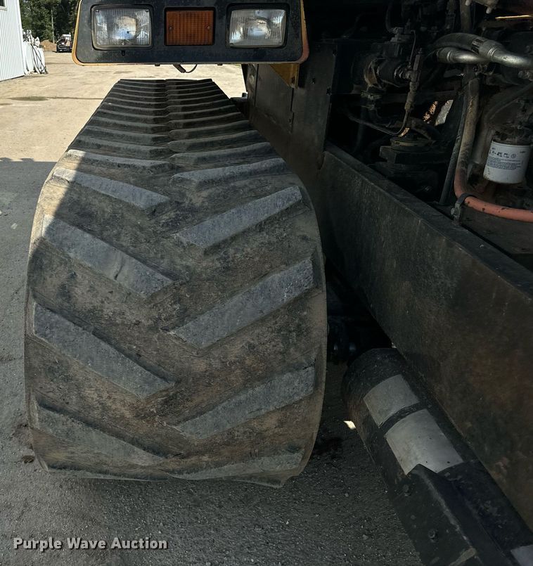 image for item DT2043 1994 Caterpillar  75C tractor