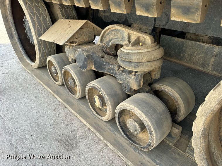 image for item DT2043 1994 Caterpillar  75C tractor