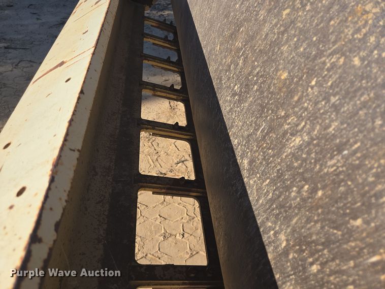 image for item DT5284 2006 Ingersoll-Rand SD-105DX TF single drum vibratory roller