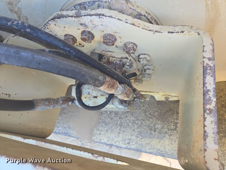 image for item DT5284 2006 Ingersoll-Rand SD-105DX TF single drum vibratory roller