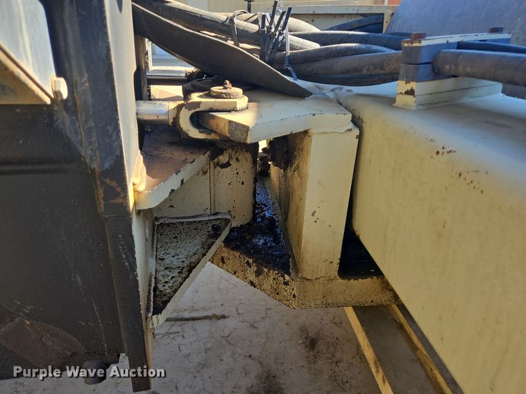 image for item DT5284 2006 Ingersoll-Rand SD-105DX TF single drum vibratory roller