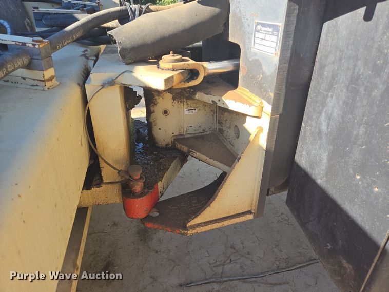 image for item DT5284 2006 Ingersoll-Rand SD-105DX TF single drum vibratory roller