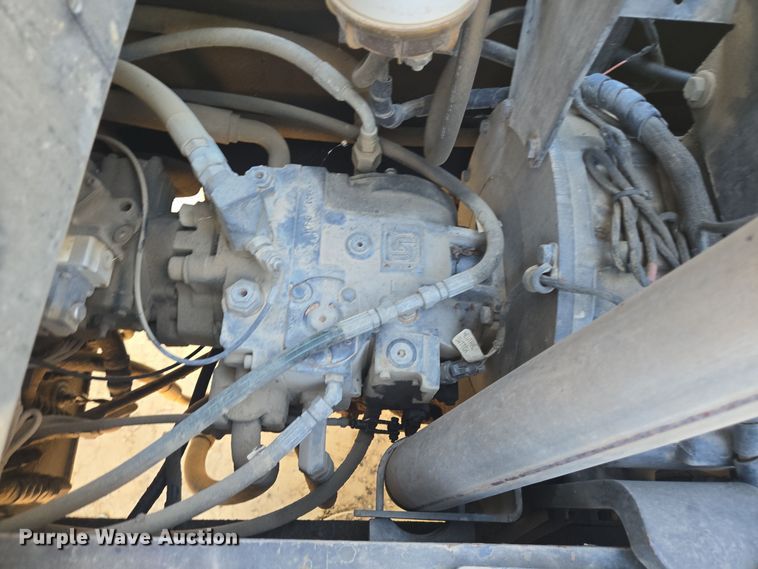 image for item DT5284 2006 Ingersoll-Rand SD-105DX TF single drum vibratory roller