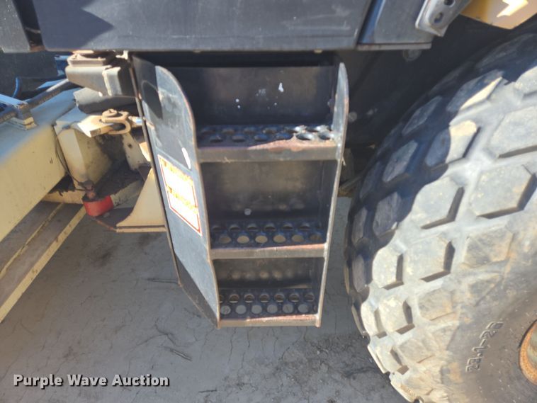 image for item DT5284 2006 Ingersoll-Rand SD-105DX TF single drum vibratory roller