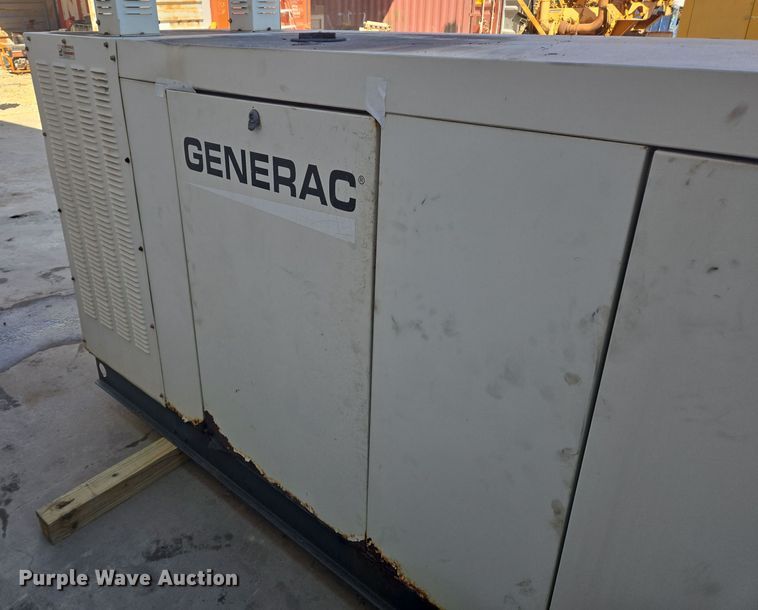 image for item DT5285 Generac  QT15068KNSN generator