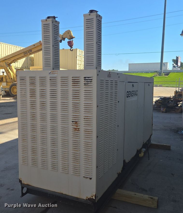 image for item DT5285 Generac  QT15068KNSN generator