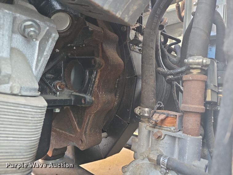 image for item DT5285 Generac  QT15068KNSN generator