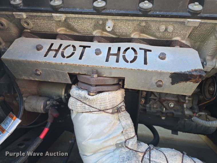 image for item DT5285 Generac  QT15068KNSN generator