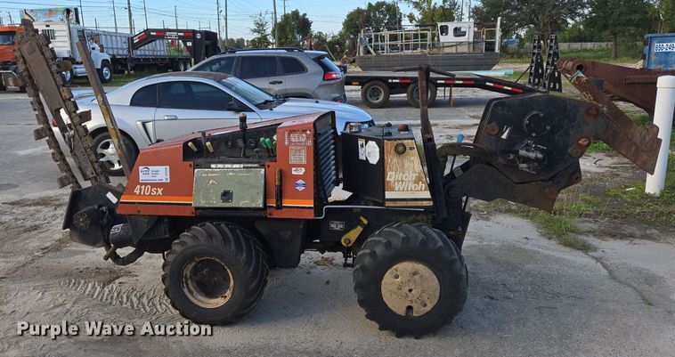 image for item DT5292 1999 Ditch Witch 410 SXD cable plow