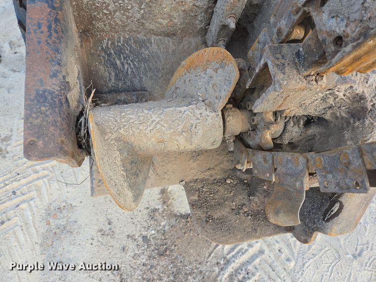 image for item DT5292 1999 Ditch Witch 410 SXD cable plow