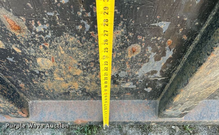 image for item DU3033 Davis dump bed