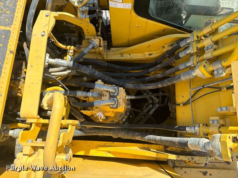 image for item DU3035 2015 Komatsu PC360LC-10 excavator