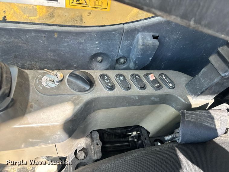 image for item DU3035 2015 Komatsu PC360LC-10 excavator