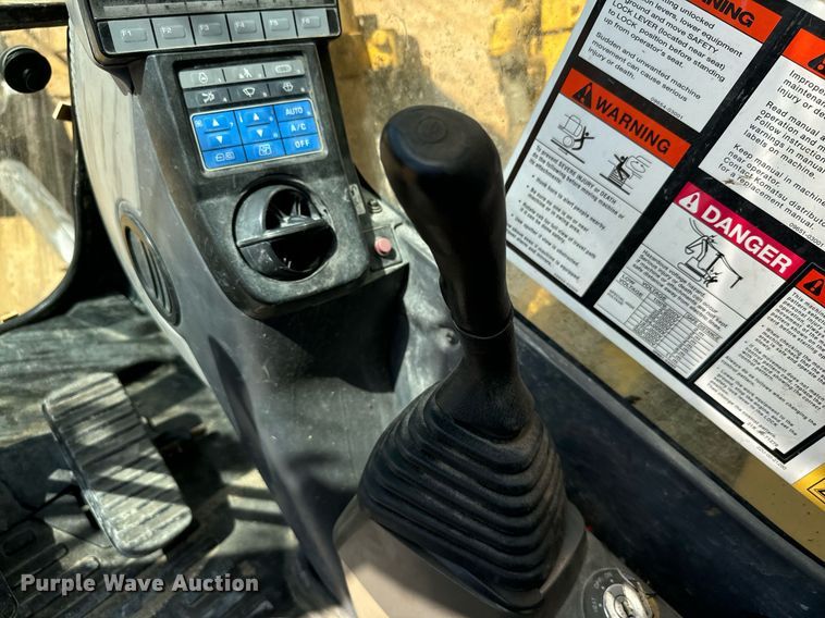 image for item DU3035 2015 Komatsu PC360LC-10 excavator