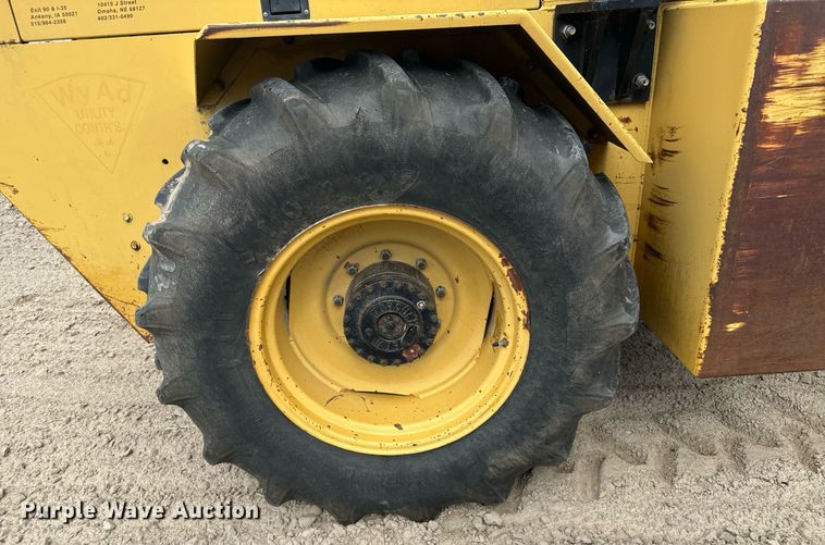 image for item DV2822 1995 Champion SuperPac 600p single drum vibratory roller