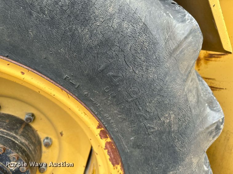 image for item DV2822 1995 Champion SuperPac 600p single drum vibratory roller