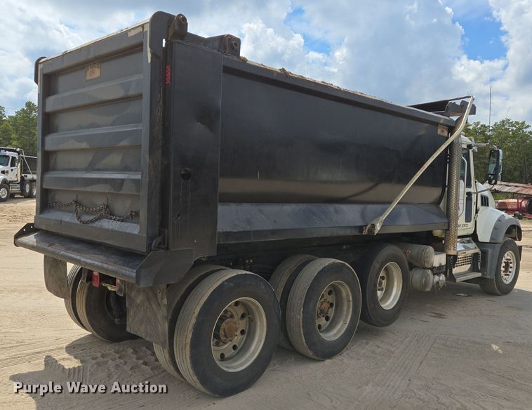 image for item DV5254 2019 Mack Granite dump truck