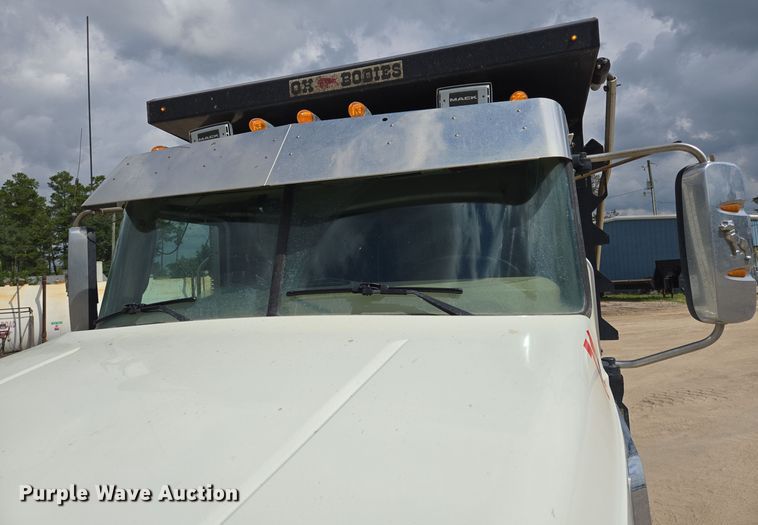 image for item DV5254 2019 Mack Granite dump truck